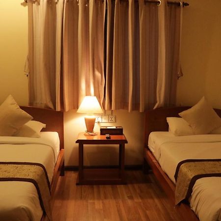 Six Stars Guest House Nyaungu Kültér fotó
